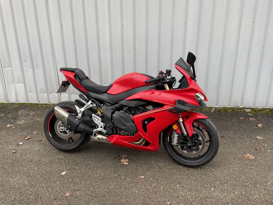 QJ MOTOR SRK 800 RR 4