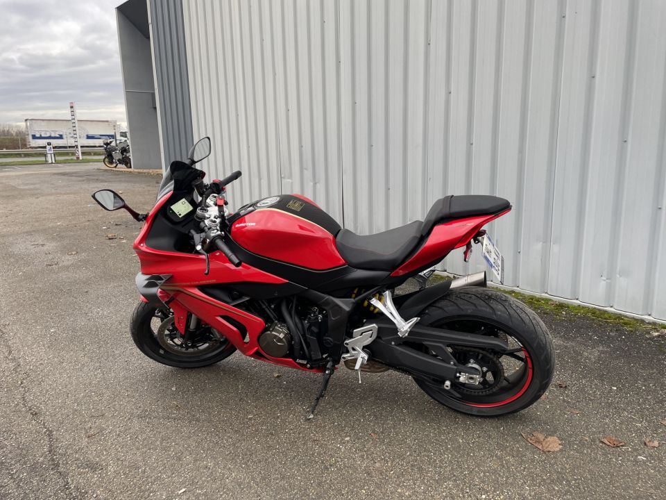 QJ MOTOR SRK 800 RR 4