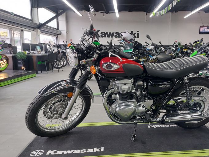 KAWASAKI W 800 4