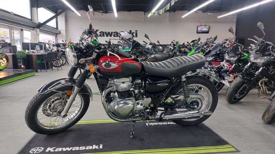 KAWASAKI W 800 4