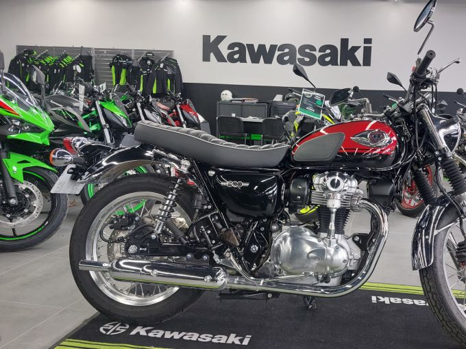 KAWASAKI W 800 4