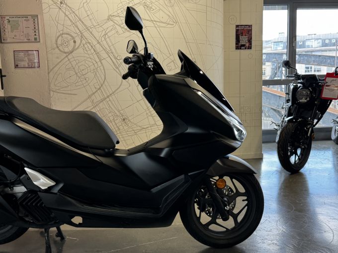 HONDA PCX 125 4
