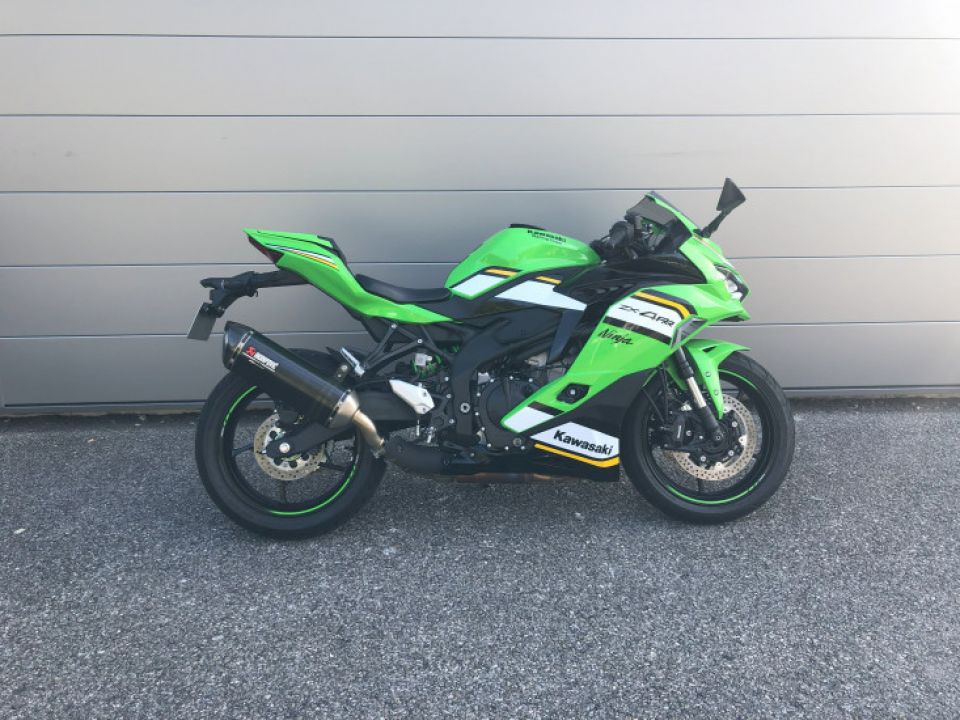 KAWASAKI NINJA ZX4R 4