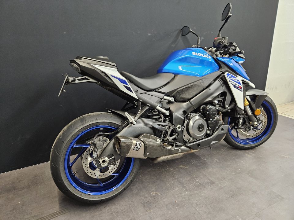SUZUKI GSX-S 1000 4