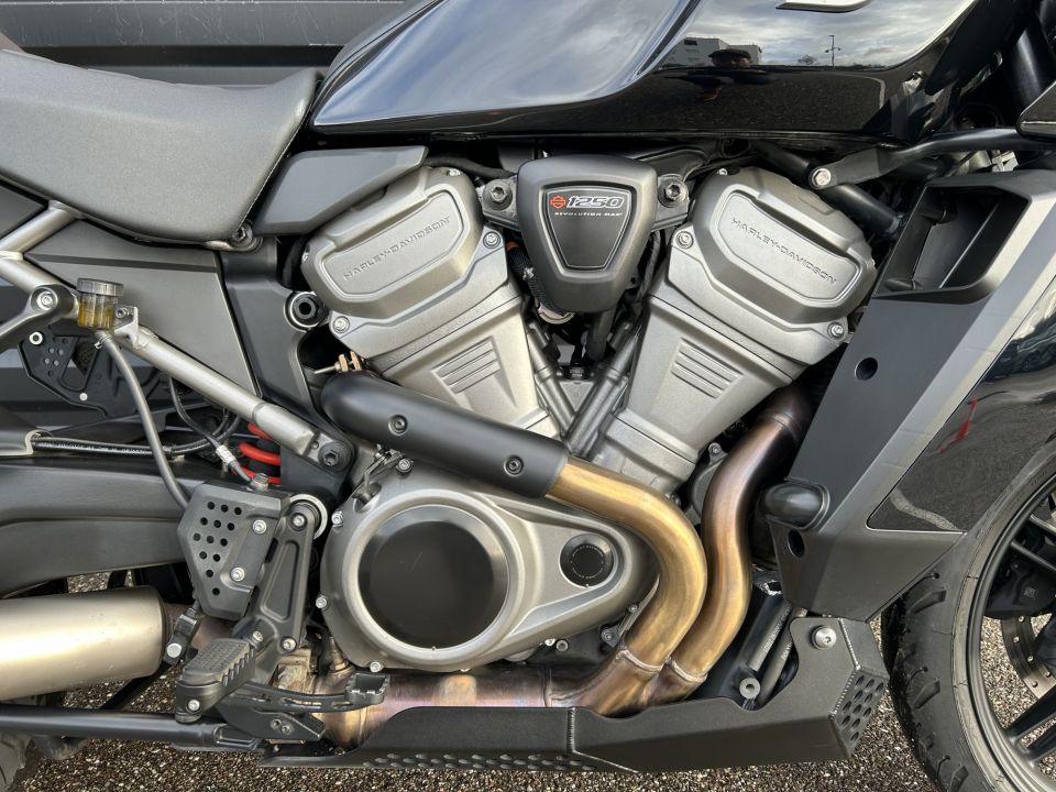 HARLEY-DAVIDSON ADVENTURE PAN AMERICA 1250 4