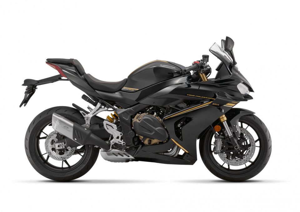 QJ MOTOR SRK 800 RR 4