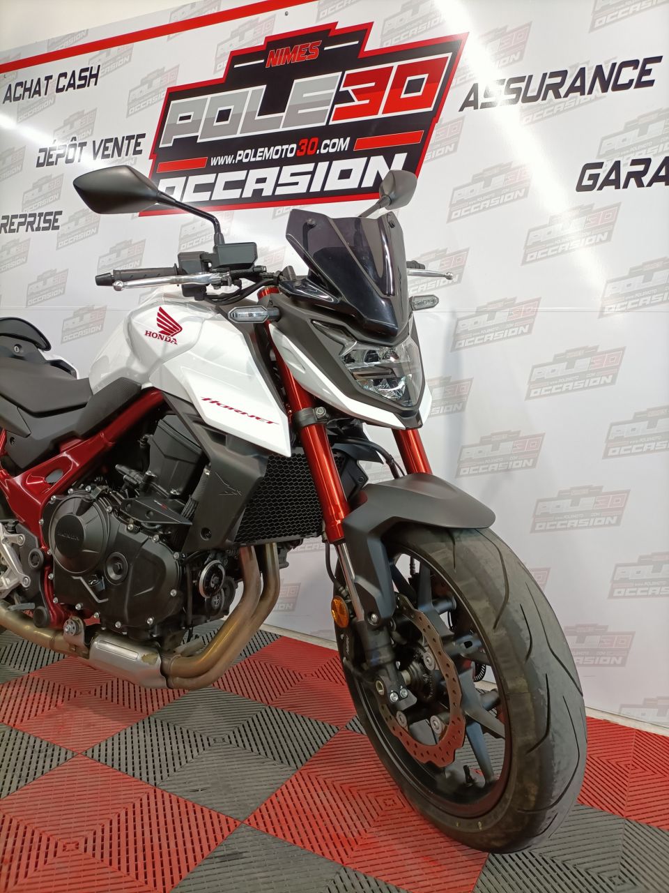 HONDA CB 750 HORNET 4