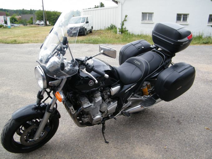YAMAHA XJR 1300 4