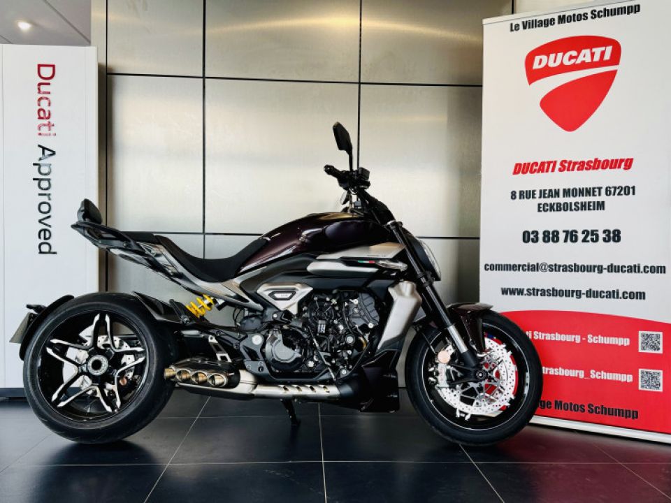 DUCATI DIAVEL V4 4