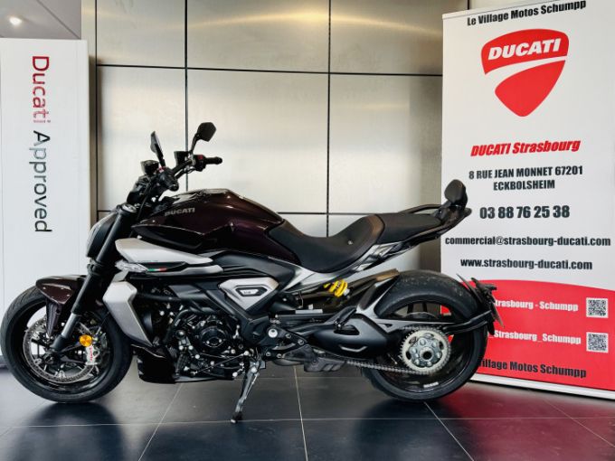 DUCATI DIAVEL V4 4