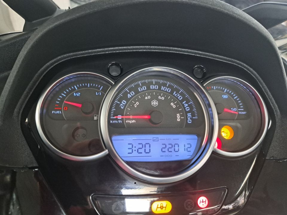 PIAGGIO MP3 300LT YOURBAN 4