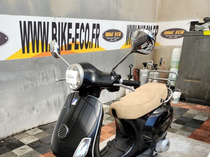 PIAGGIO LX 125 4