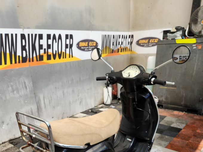 PIAGGIO LX 125 4