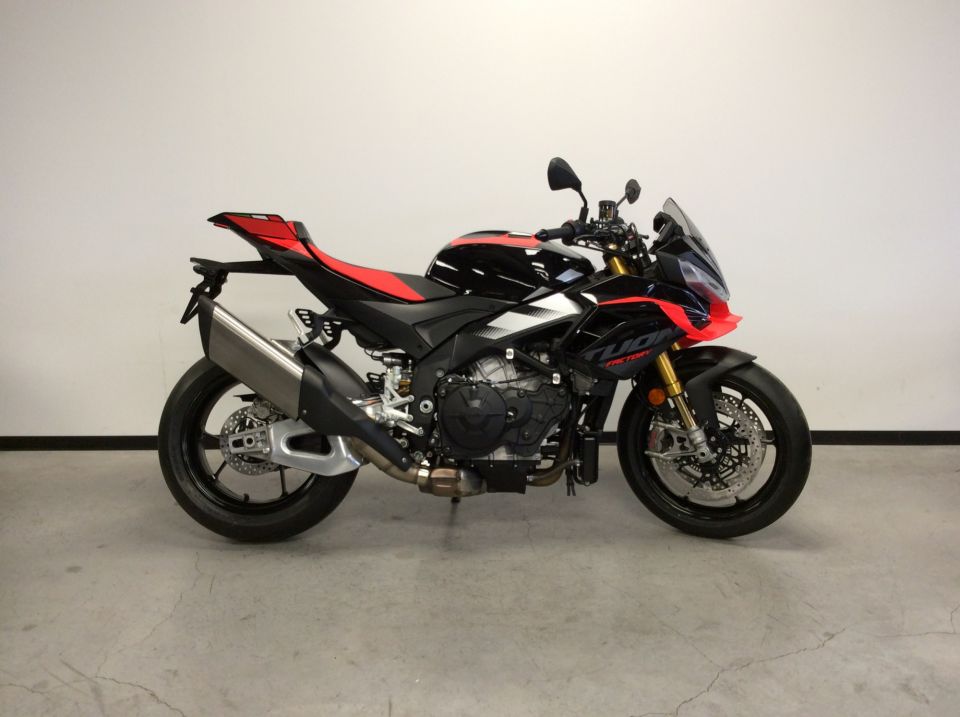 APRILIA TUONO 1100 V4 FACTORY 4