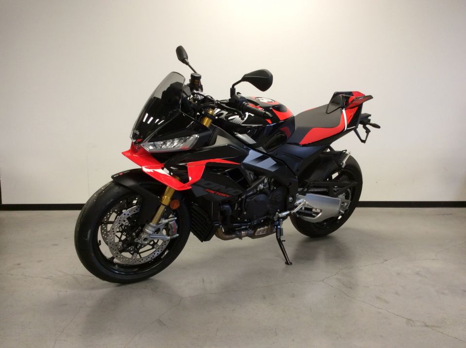 APRILIA TUONO 1100 V4 FACTORY 4
