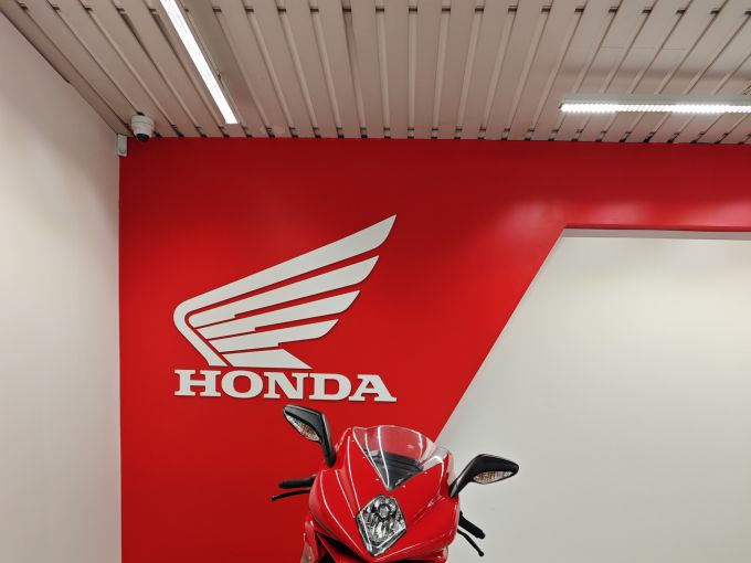 MV AGUSTA F3 800 4