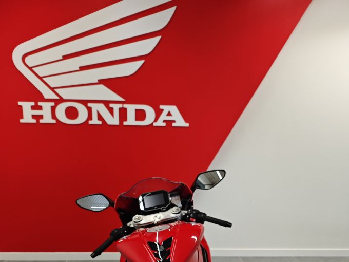 MV AGUSTA F3 800 4