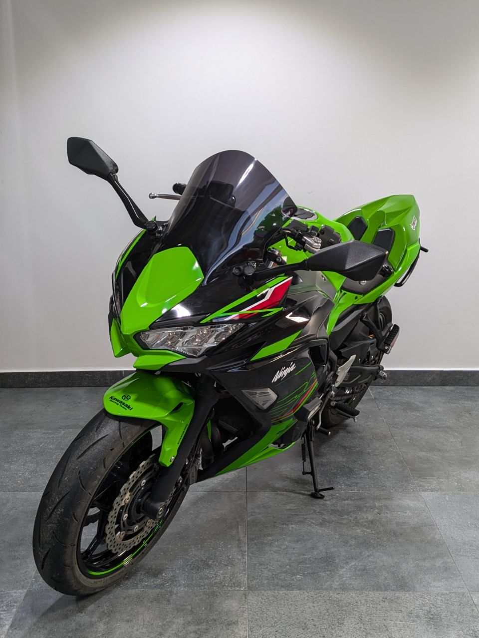 KAWASAKI NINJA 650 4