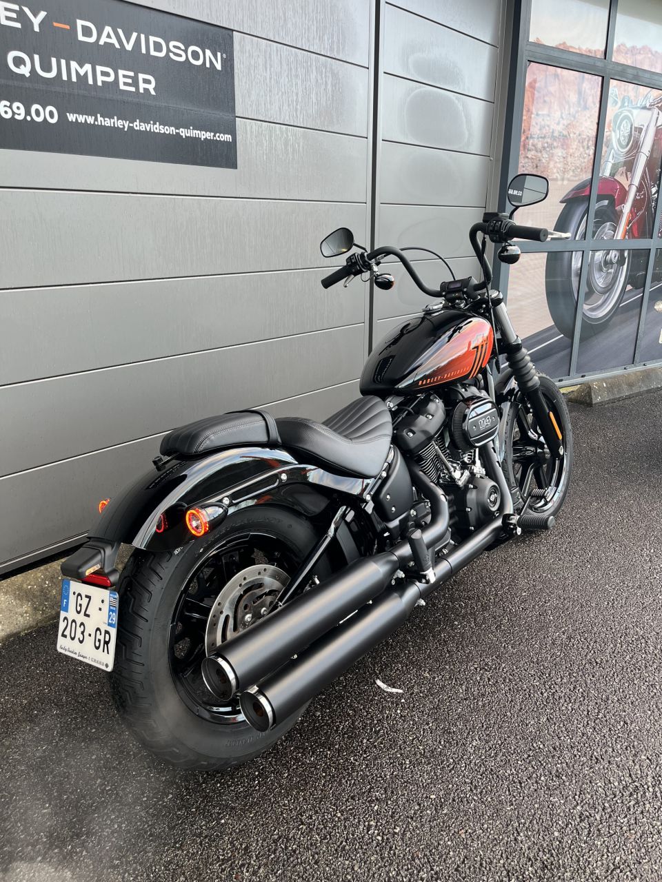 HARLEY-DAVIDSON SOFTAIL STREET BOB 1868 4