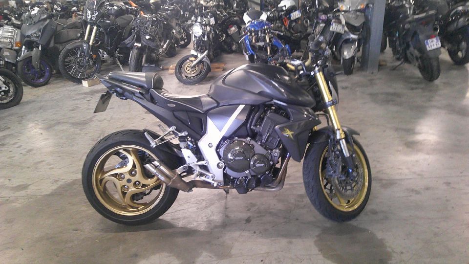 HONDA CB 1000 R ABS 4