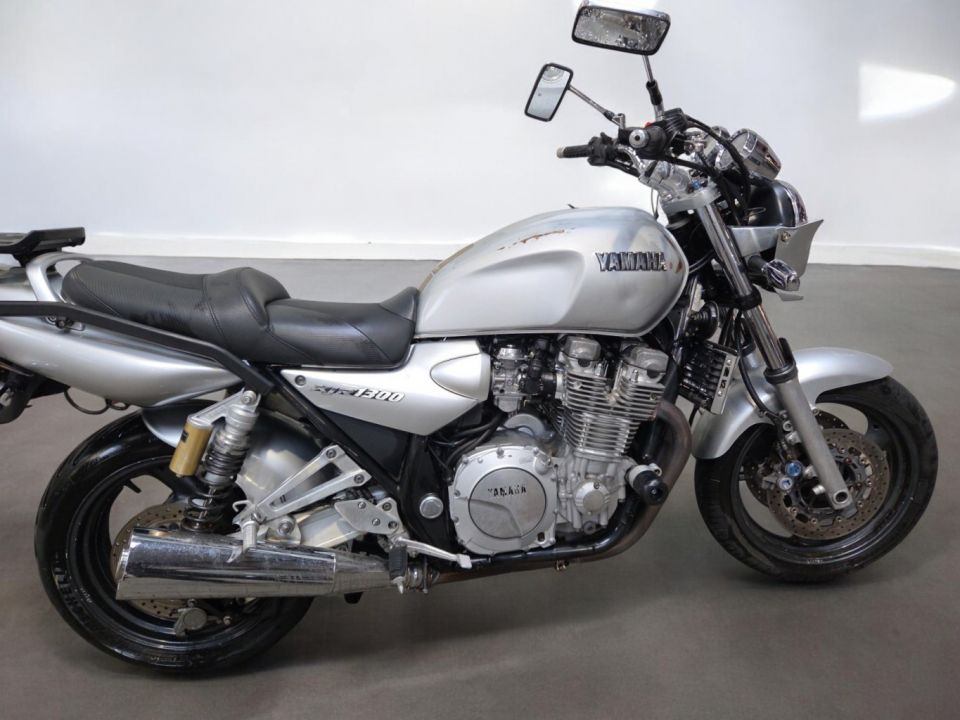 YAMAHA XJR 1300 4