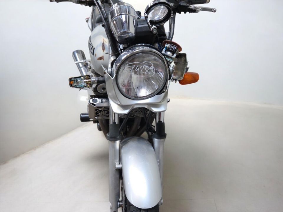 YAMAHA XJR 1300 4