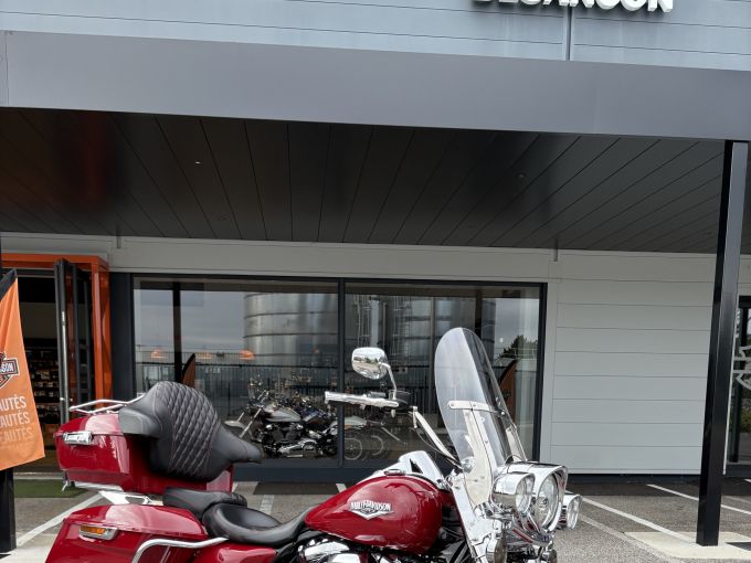 HARLEY-DAVIDSON TOURING ROAD KING 1745 4