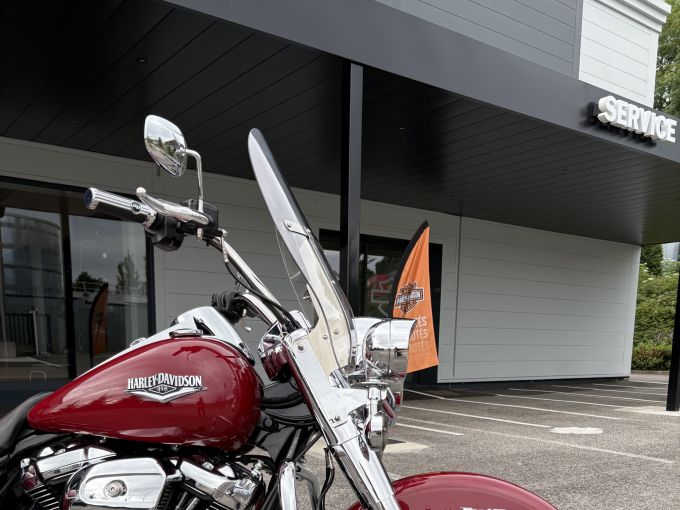 HARLEY-DAVIDSON TOURING ROAD KING 1745 4