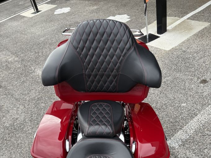 HARLEY-DAVIDSON TOURING ROAD KING 1745 4