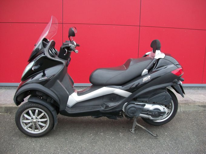 PIAGGIO MP3 500 4