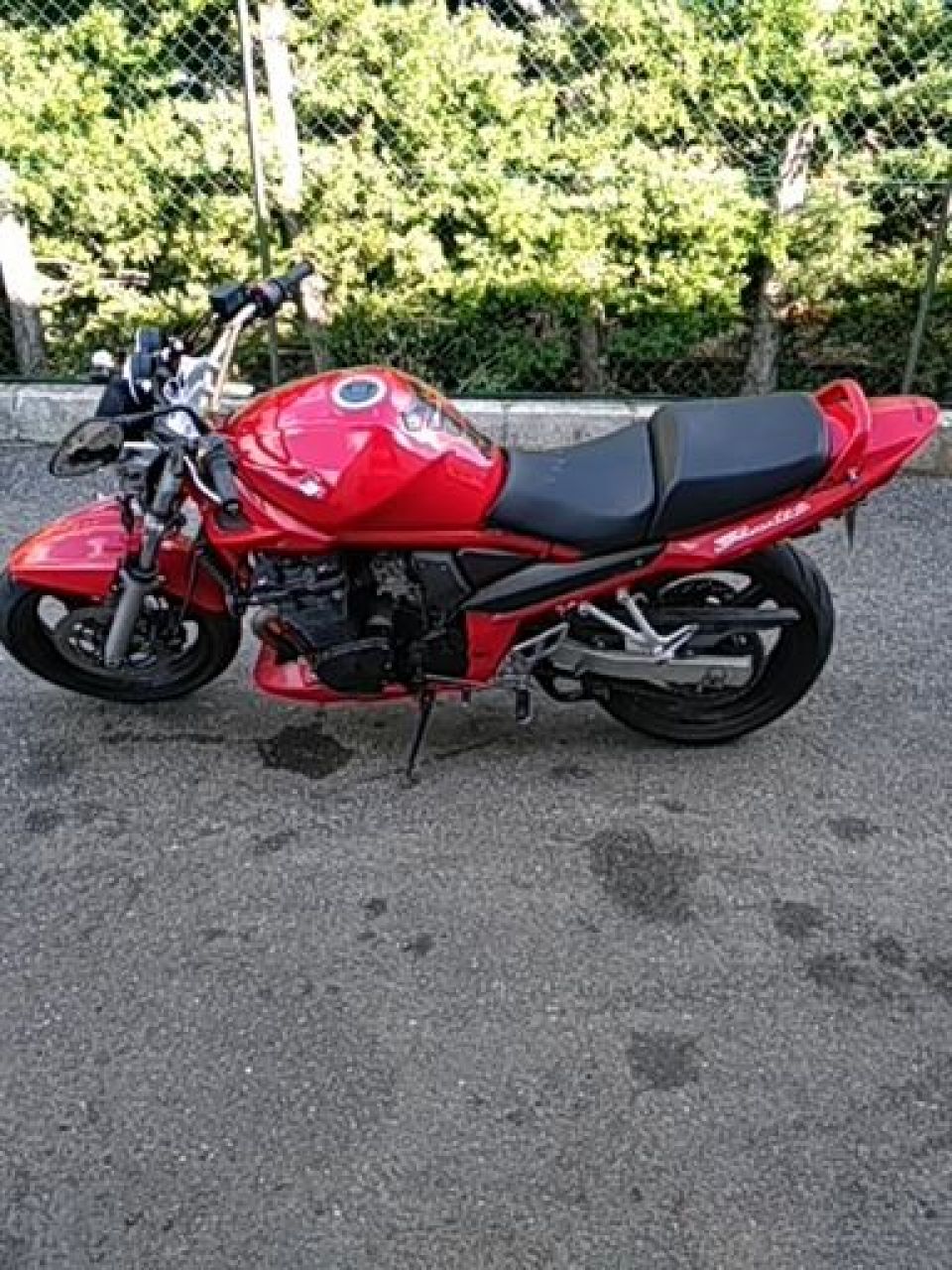SUZUKI GSF 650 N BANDIT 4