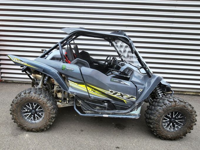 YAMAHA YXZ 1000R 4