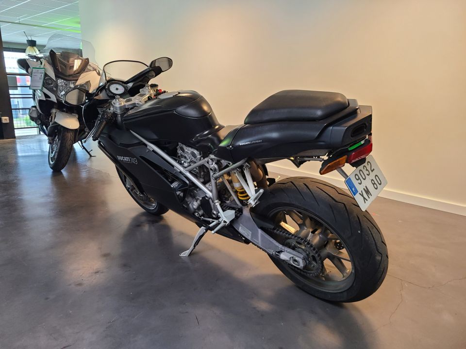 DUCATI 749 DARK 4