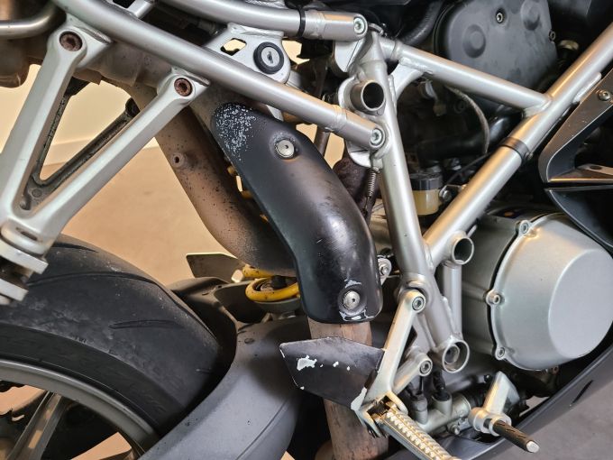 DUCATI 749 DARK 4