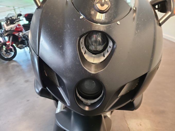 DUCATI 749 DARK 4