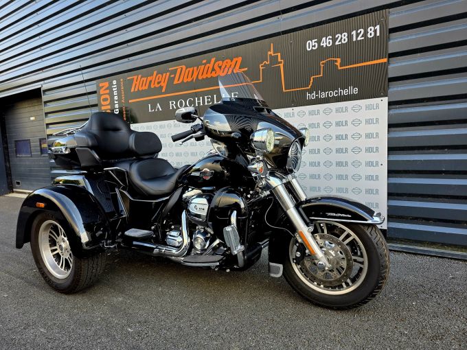 HARLEY-DAVIDSON TRIKE TRI GLIDE 1868 ULTRA 4
