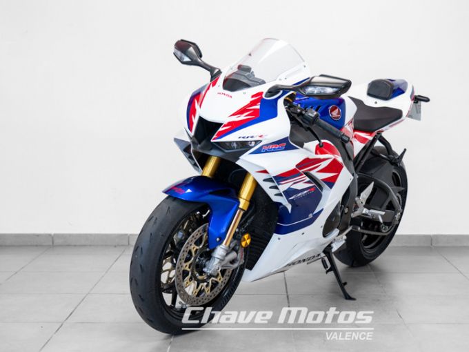 HONDA CBR1000RR SP 4