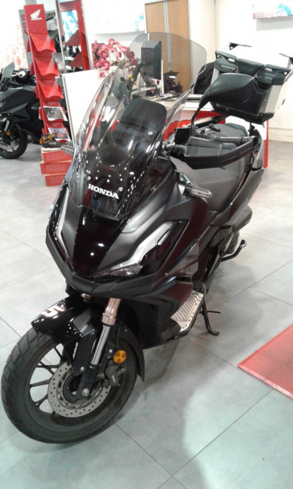 HONDA ADV 350 4