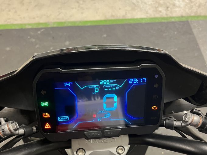 PIAGGIO 1 Electrique 4
