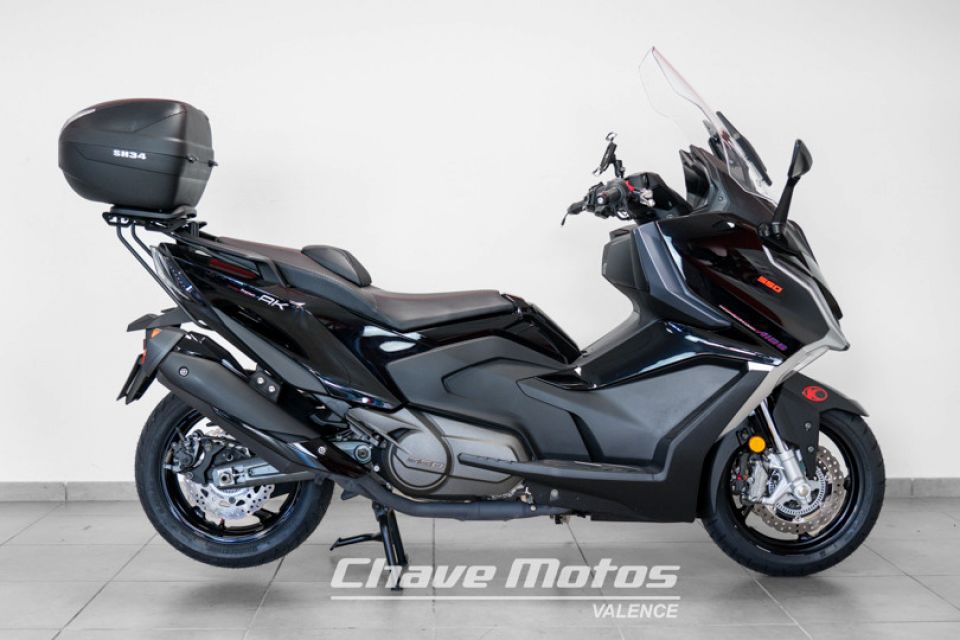 KYMCO AK 550 4