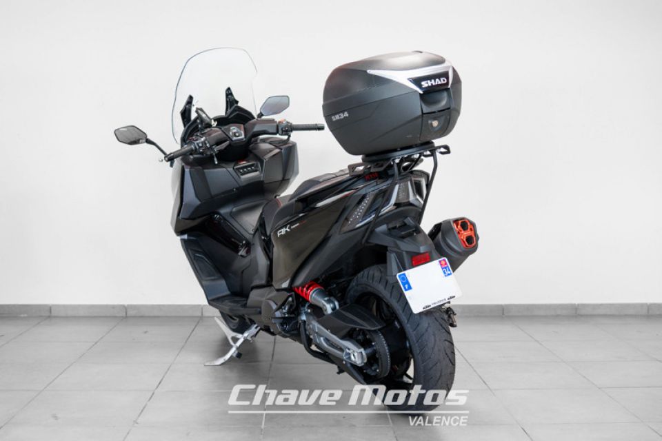 KYMCO AK 550 4