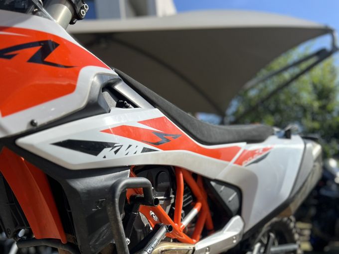 KTM 690 ENDURO R 4