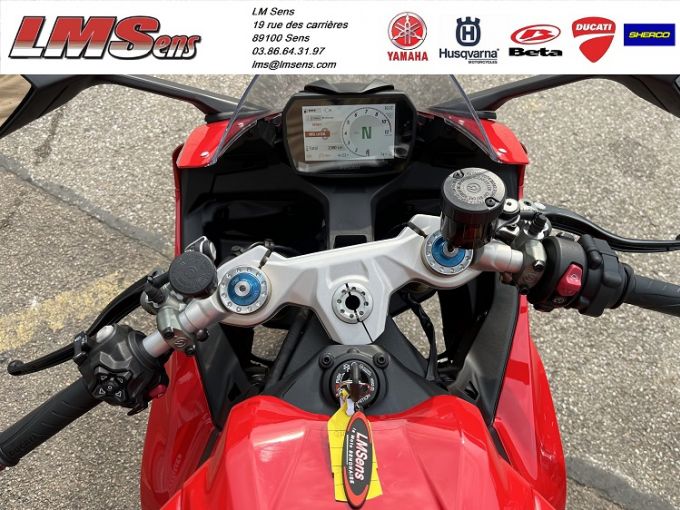 DUCATI PANIGALE V2 S 4
