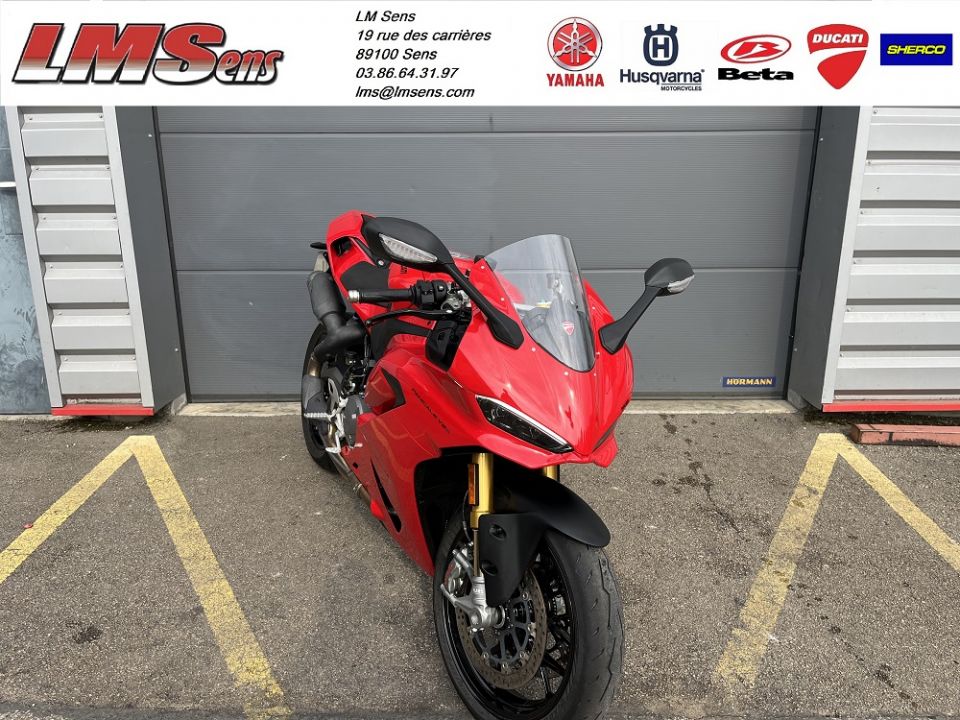 DUCATI PANIGALE V2 S 4