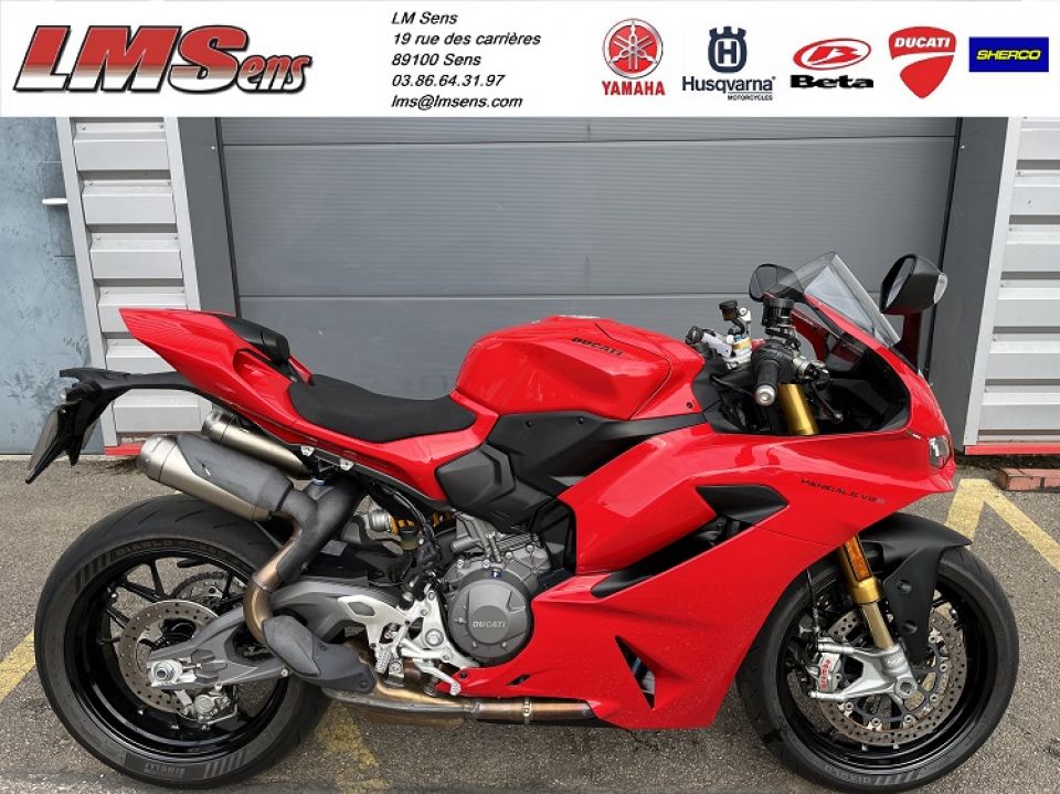 DUCATI PANIGALE V2 S 4