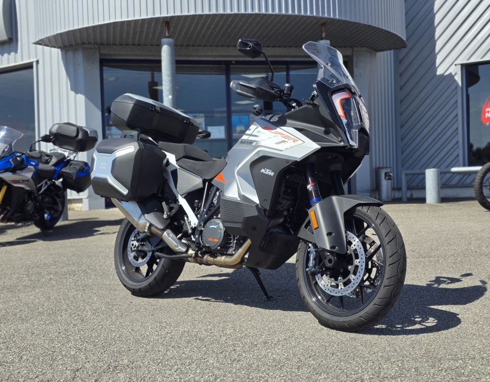 KTM 1290 SUPER ADVENTURE S 4