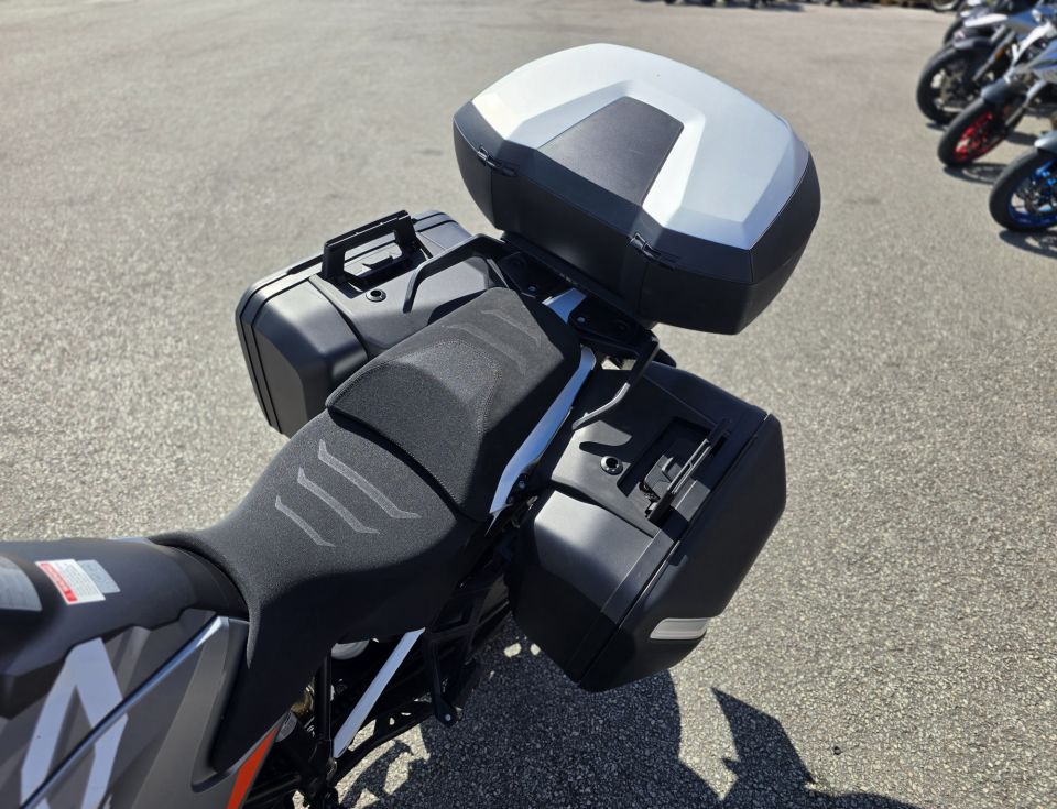 KTM 1290 SUPER ADVENTURE S 4