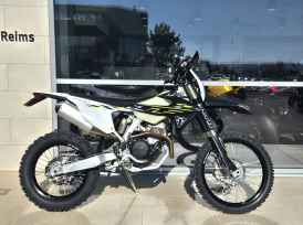 TRIUMPH TF 250-E - 2025