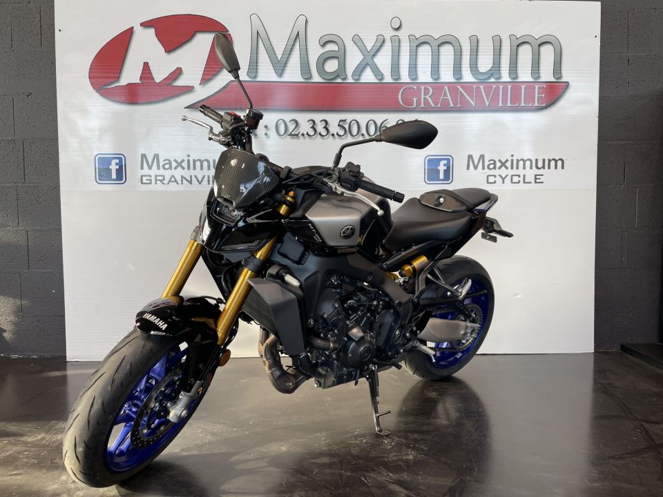YAMAHA MT-09 SP 4