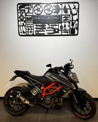 KTM 125 DUKE ABS - 2022